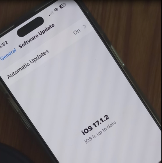 iOS 17.1.2 update